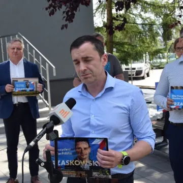 Komu zależy na niszczeniu i kradzieży  banerów Rafała Trzaskowskiego?