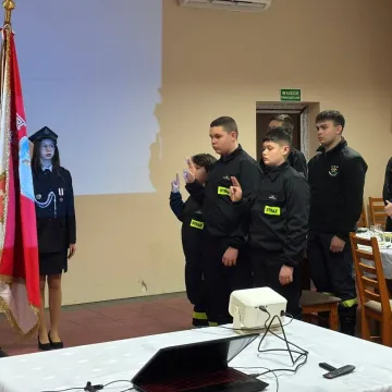 Sprzęt ratujący życie trafił do OSP w Radziechowicach Pierwszych