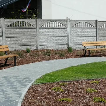 Ogródek u zbiegu ulic Ks. Kościowa i Krasickiego w Radomsku gotowy