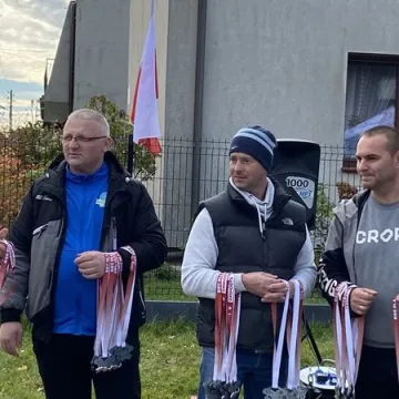 Biegacze upamiętnili w Radomsku Święto Niepodległości