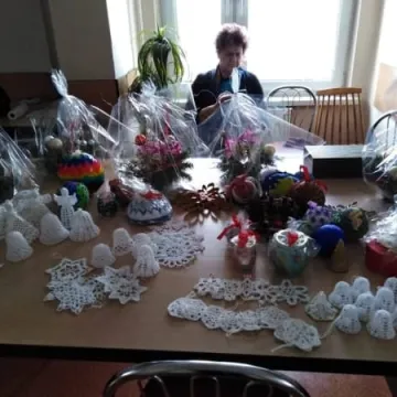 Kiermasz świąteczny RUTW SAN