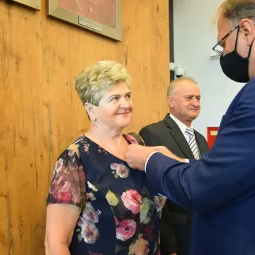„Złoci” małżonkowie odznaczeni medalami