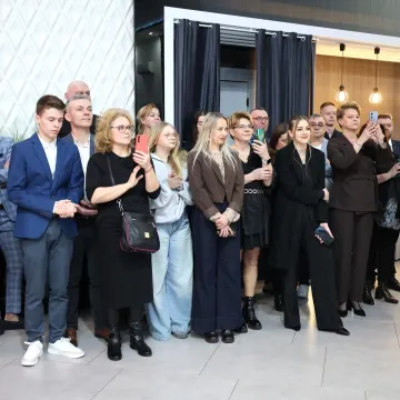 Studniówka uczniów „Drzewniaka” w Kobielach Wielkich