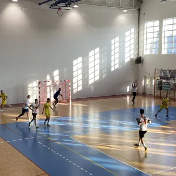 Grają i pomagają. VI Puchar Niezdobywców Pucharów dla Amelki