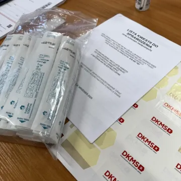 „Komórkomania” w ZSDiOŚ. Uczniowie i nauczyciele wsparli DKMS