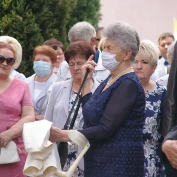 Boże Ciało w Radomsku. Z powodu epidemii procesje wokół kościołów