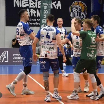 Czwarty tie-break z rzędu. Bugaj Volley Radomsko ulega Chełmcowi