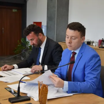 Rewitalizacja, nowe dotacje i modernizacje – co zdecydowali radni Radomska?