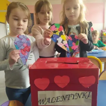 Walentynki „zerówiaków” z PSP nr 8 w Radomsku