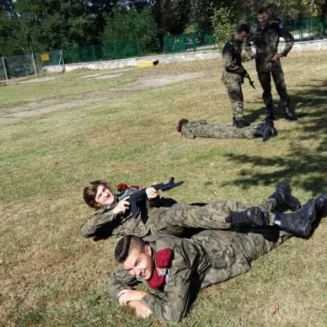 Wojskowa przygoda uczniów „Drzewniaka”