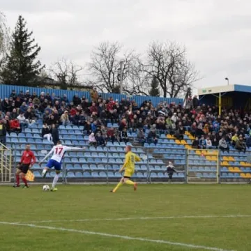 RKS Radomsko remisuje z Bronią Radom 1:1