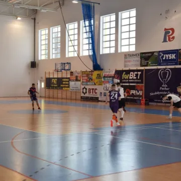 W Radomsku gra toczy się o Puchar Niezdobywców Pucharów