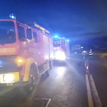 Spowodował kolizję i uciekł. Pozostawił jednak ślady…