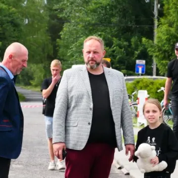 Strażacki piknik rodzinny w Dąbrówce zintegrował mieszkańców