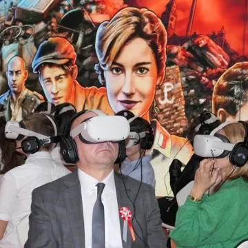 Innowacyjna lekcja historii w szkole w Strzałkowie