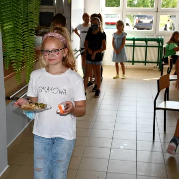 Piotrków Tryb.: w SP2 obiady serwowane w nowej stołówce