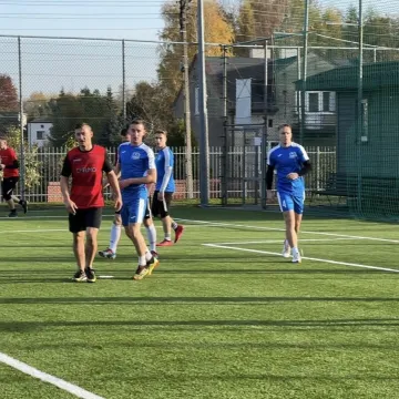 Gołębiarze wygrywają Ligę „Szóstek” w Radomsku