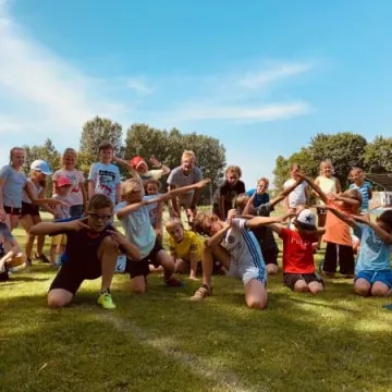 Lato na sportowo, czyli zajęcia z MOSiR