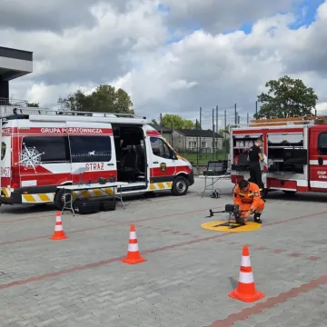 Strażacy ze Strzałkowa szkolili się z obsługi dronów