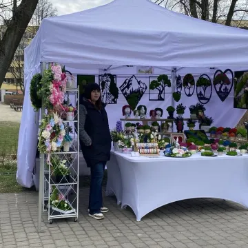 Domowe wypieki, wędliny i ozdoby. Tak wyglądał V powiatowy kiermasz wielkanocny