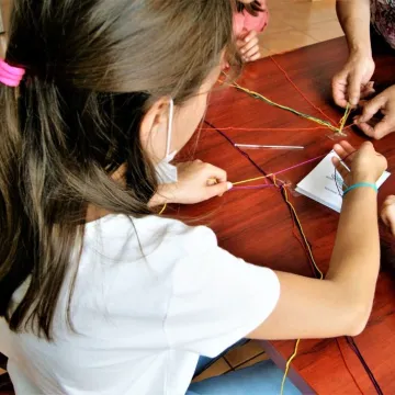 Warsztaty z rękodzieła ludowego w muzeum w Radomsku