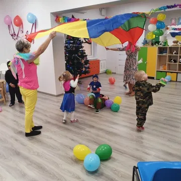 To ich pierwszy taki bal...