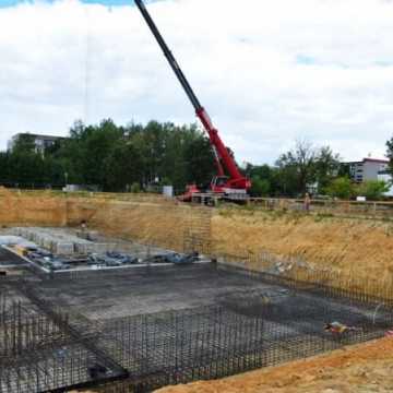 Budowa basenu: widać już fundamenty 