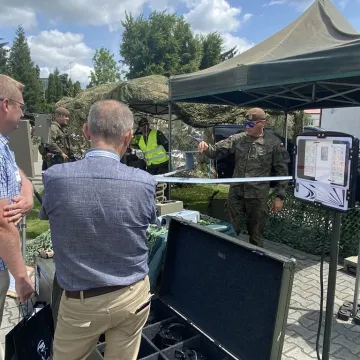 Symulacja wypadku i zarządzanie kryzysowe. Trening 9. Łódzkiej Brygady OT w Radomsku