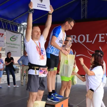 W Przedborzu przebiegli „dychę”