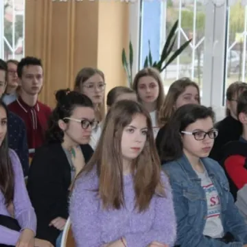 W II LO zdawali angielski