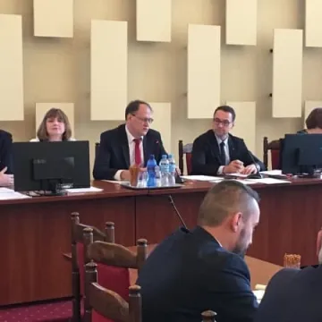 Miejscy radni z wyższymi dietami