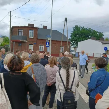 Mieszkańcy odkrywali przemysłową historię miasta podczas wyjątkowego spaceru