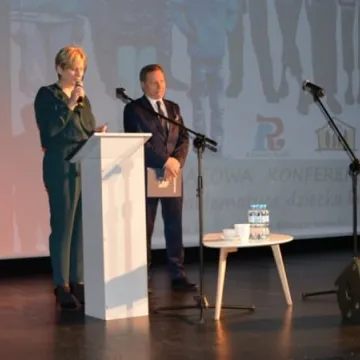 Rozmawiali o problematyce dziecka krzywdzonego