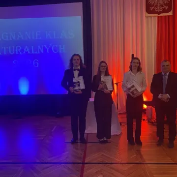 Elektryk pożegnał absolwentów. Teraz czas na maturę