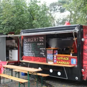 Food Trucki opanowały centrum