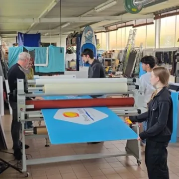 Zakończenie stażu uczniów ZSE z certyfikatami