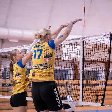 Wygrana na start III ligi siatkówki kobiet
