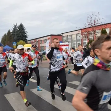 Pobiegli i uczcili rocznicę odzyskania niepodległości 