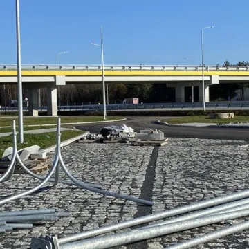 Jak postępują prace na A1 na odcinku Kamieńsk-Radomsko?