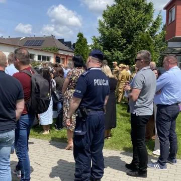 Symulacja wypadku i zarządzanie kryzysowe. Trening 9. Łódzkiej Brygady OT w Radomsku