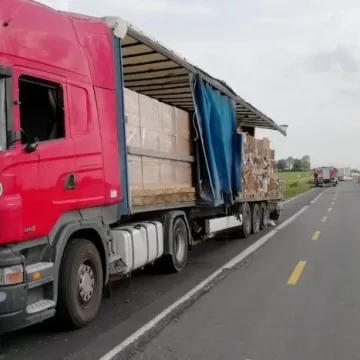 Kolizja na DK1. Kierowca zasnął