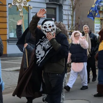 Zapustowy korowód przeszedł ulicami Radomska. Już po raz piętnasty...