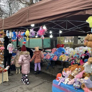 Plac 3 Maja w Radomsku zamienił się w świąteczne miasteczko