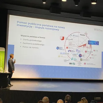 [WIDEO] Spotkania przedsiębiorców w Radomsku: Jak skorzystać z funduszy unijnych i rozwijać biznes