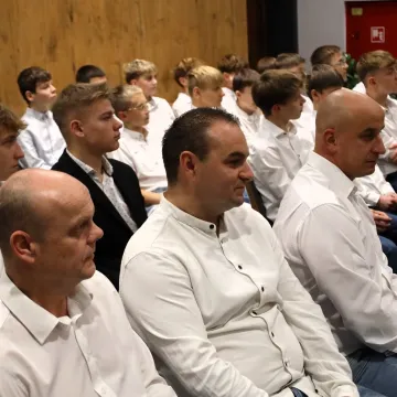 Prezydent Radomska spotkał się z młodymi piłkarzami RAP