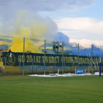 Kibice i doping na meczu RKS Radomsko – FA GKS Bełchatów