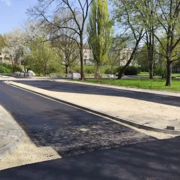 Miasteczko ruchu drogowego niemal po remoncie