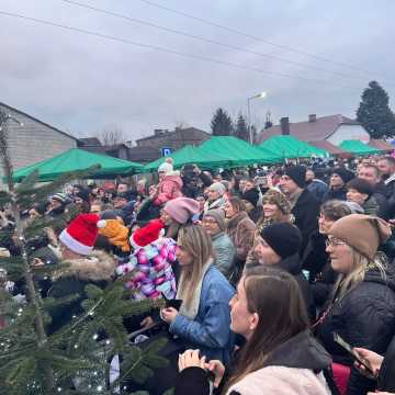 Lgota Wielka przygotowuje się na święta. Jarmark bożonarodzeniowy z atrakcjami