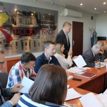 Coraz droższe śmieci