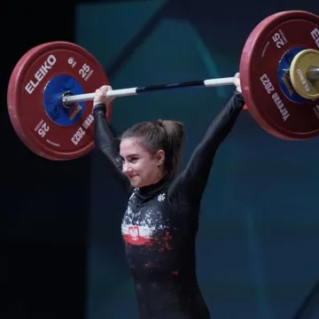 Podnoszenie ciężarów. Oliwia Drzazga szósta w Europie!